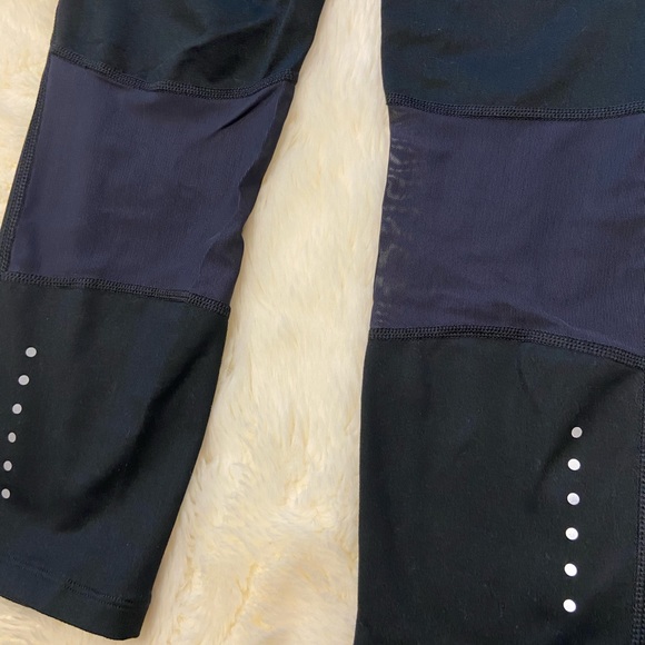 Women’s Nike Dri Fit Cropped Leggings, Sz Md - Picture 4 of 6